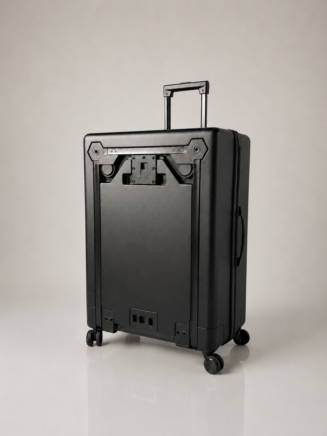 Luggical luggage trolley suitcase in matte-black hard shell, front view
